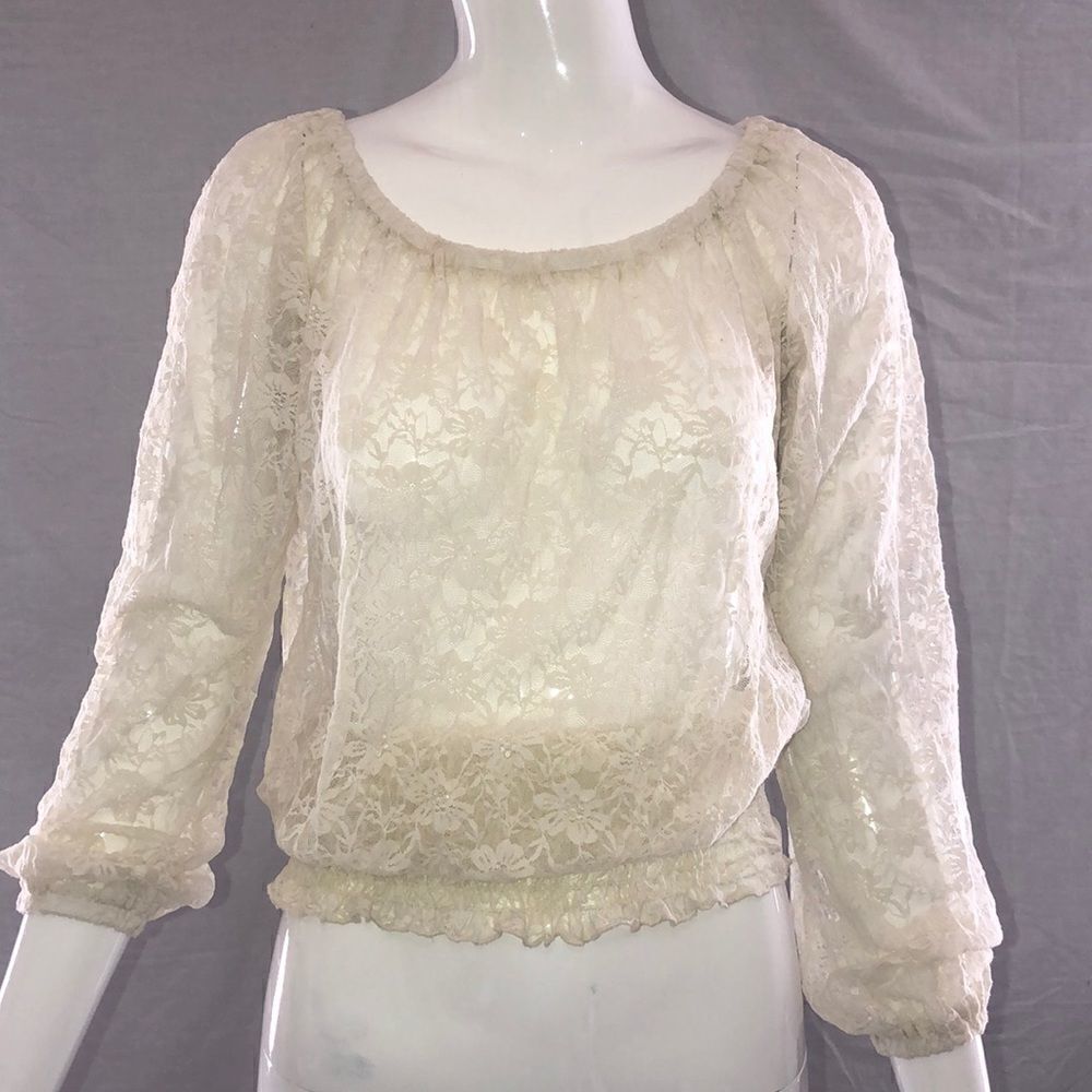 Arden B Top  